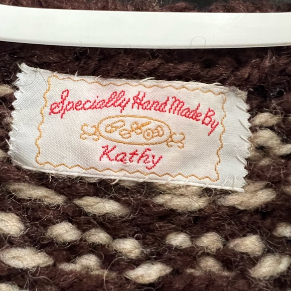 Brown knitted wool sweater, authentic wool handmade - Picture 2 of 2